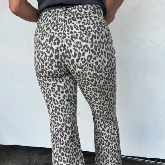 Blakeley Urban Non Distressed Cheetah Jeans - Picture 7 of 8